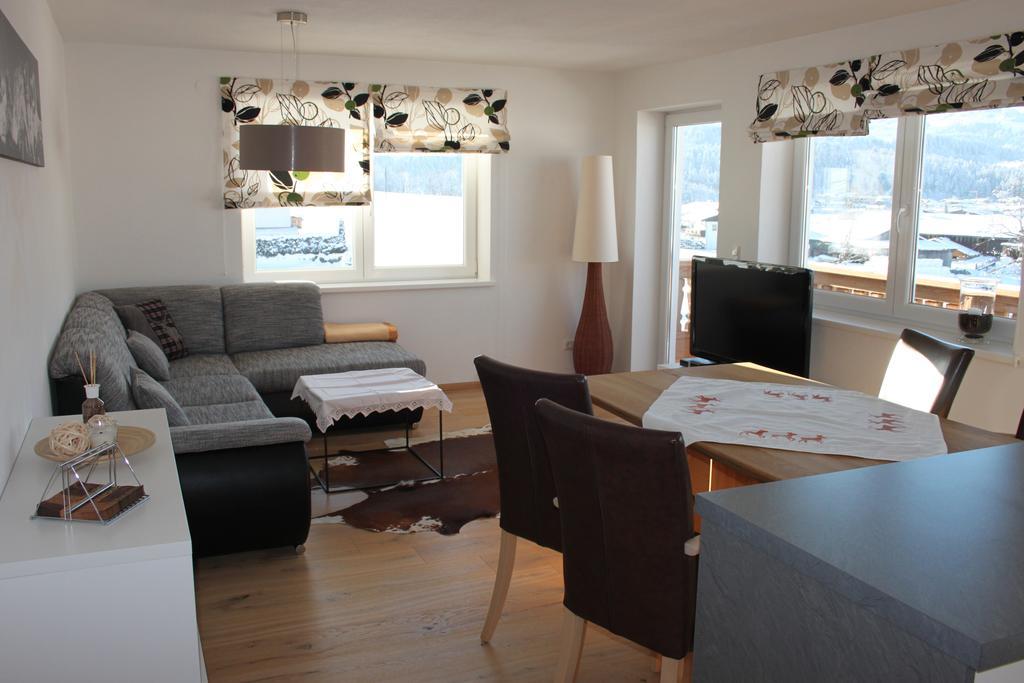 Apartment Am Birkenweg Oberndorf in Tirol Exteriör bild