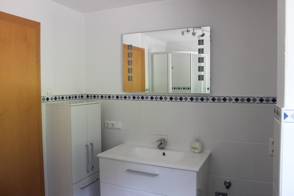 Apartment Am Birkenweg Oberndorf in Tirol Rum bild